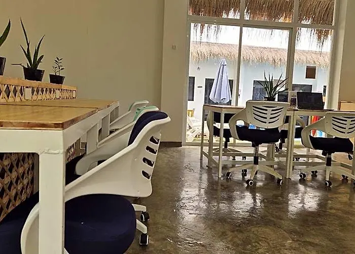 Camotes Backpackers ホテル セブ市