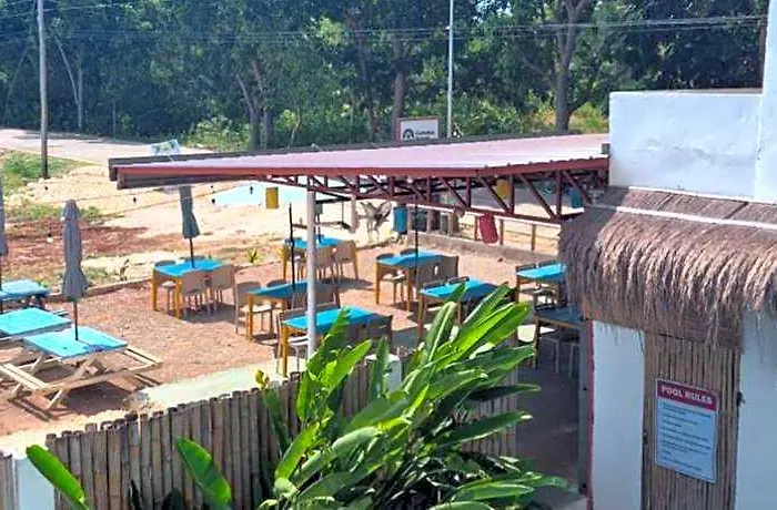 Camotes Backpackers 3* セブ市