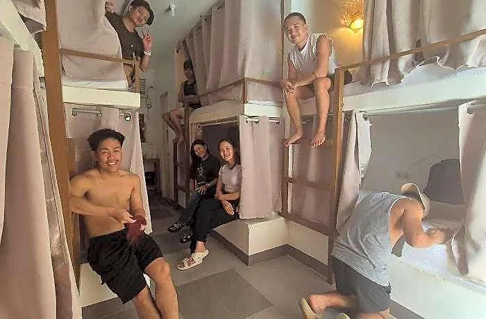Camotes Backpackers Hotel